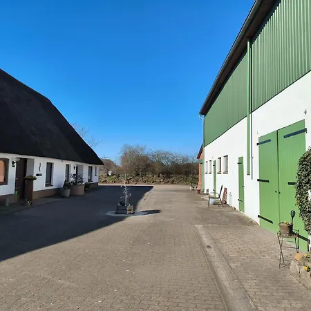 Huber - Gemuetliche Mit Terrasse Und Garten Auf Dem Lande Appartement *