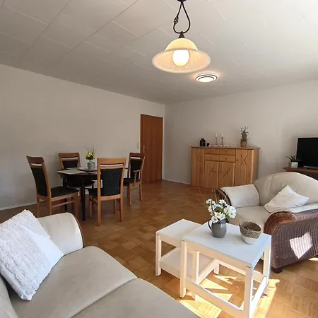 Apartment Huber - Gemuetliche Mit Terrasse Und Garten Auf Dem Lande *