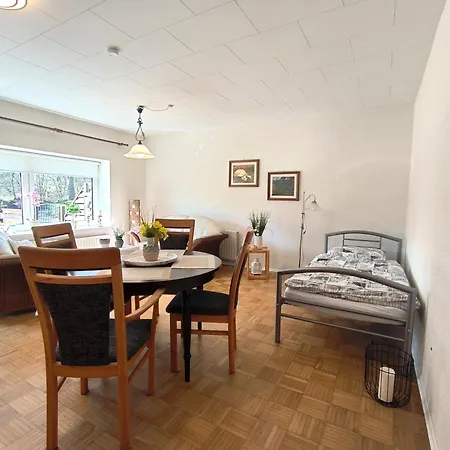 Huber - Gemuetliche Mit Terrasse Und Garten Auf Dem Lande * Sieverstedt