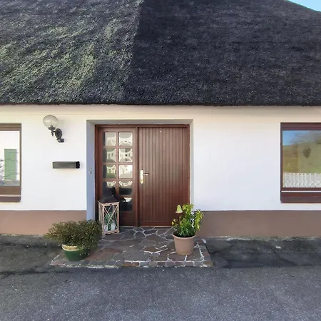 Appartement Huber - Gemuetliche Mit Terrasse Und Garten Auf Dem Lande